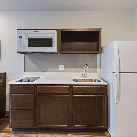 Woodspring Suites Davenport Quad Cities Extérieur photo